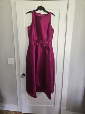 Tahari Fuchsia Sleeveless Midi Dress with Bow Waist
